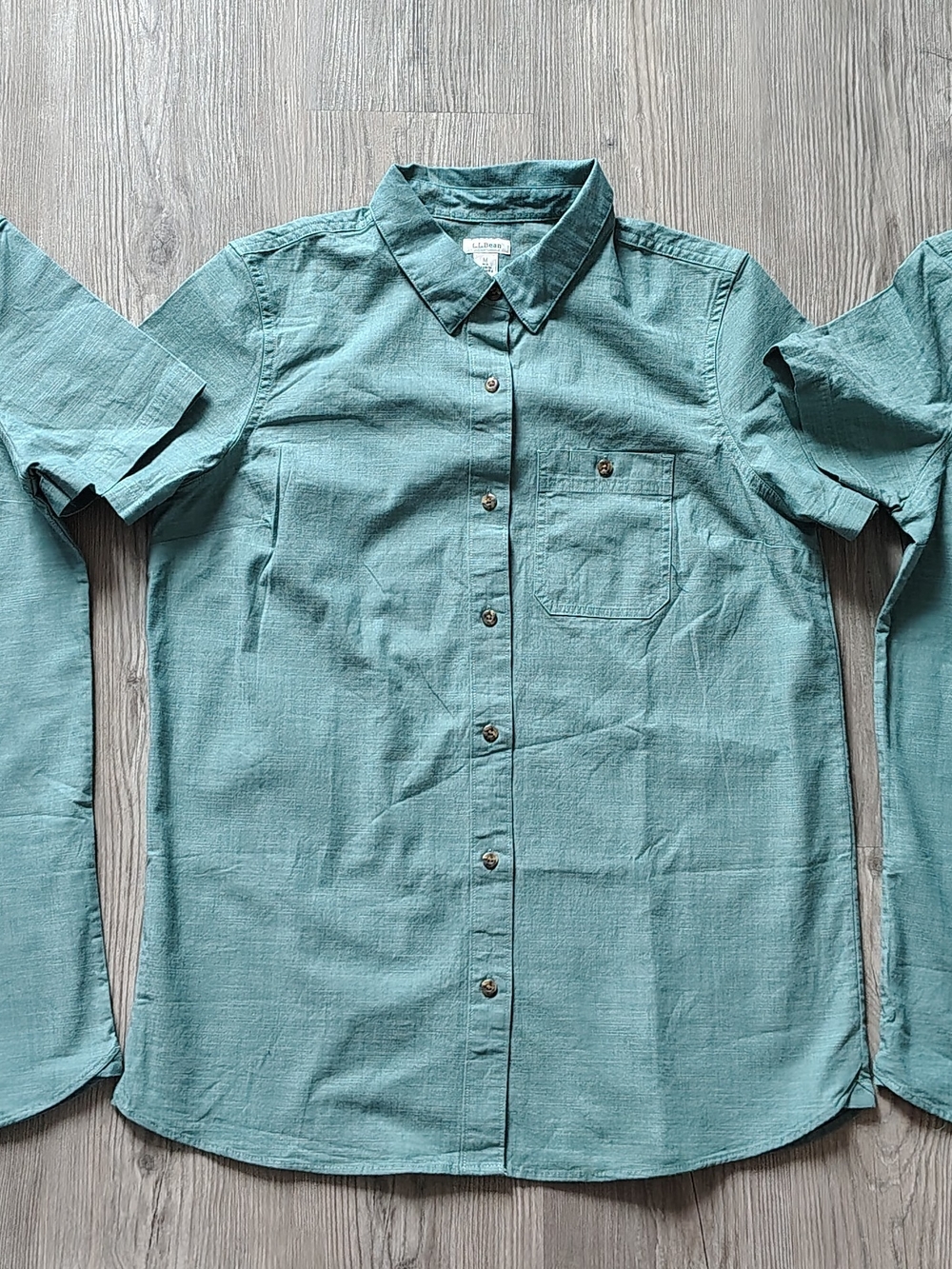 LL Bean Women's Lot Of 3 Green Textured Cotton/Spandex Button Down Blouse Size M